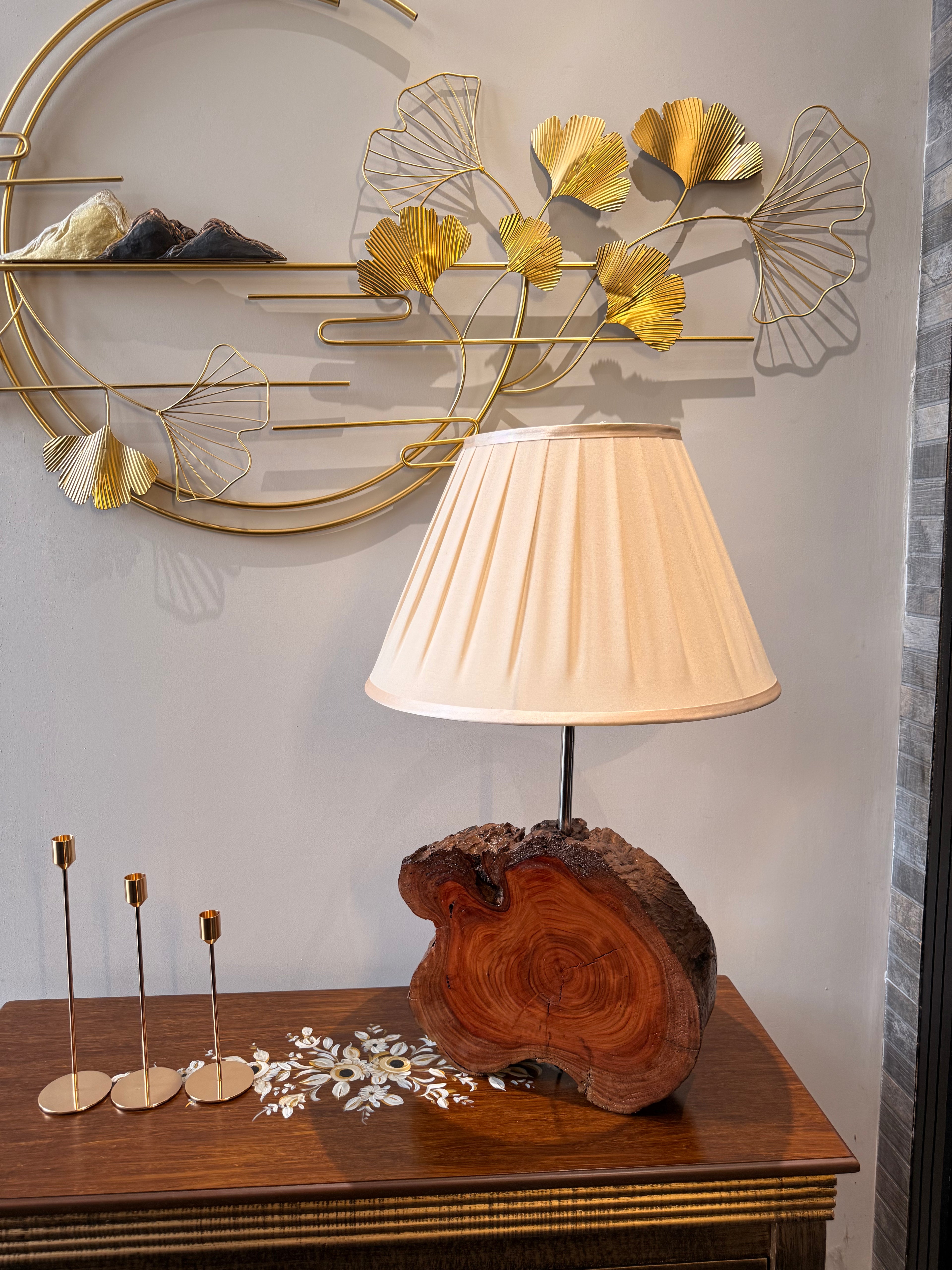 Heartwood — Wooden Slab Lamp